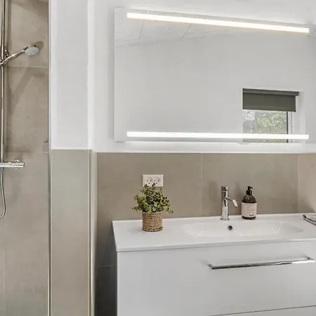 3 Bedroom Cozy In * Farsø