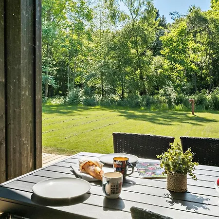 3 Bedroom Cozy In Farsø